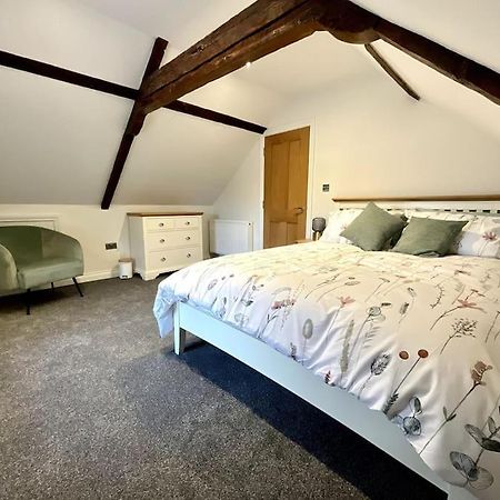 Apt D In Old Grade 2 Converted Farmhouse Market Weighton Extérieur photo